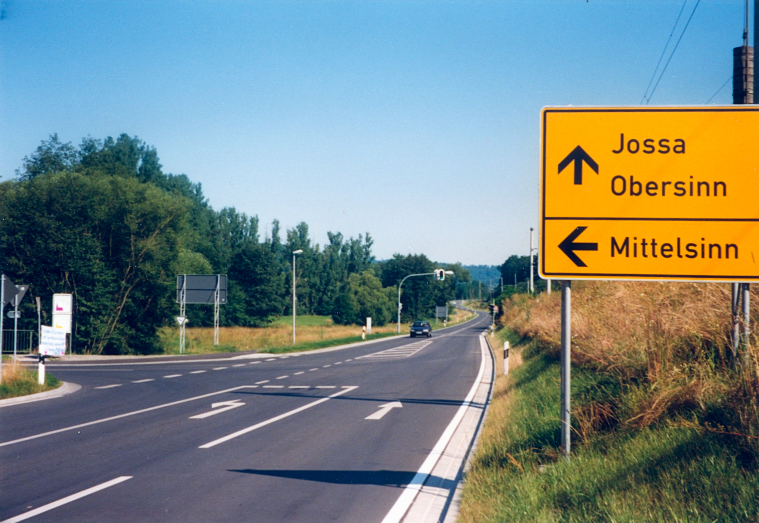 Die neue Straße im August 1999